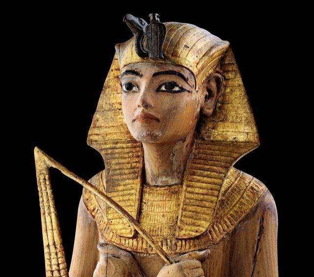 古埃及的法老们热衷于把自己做成木乃伊，据说可以永生