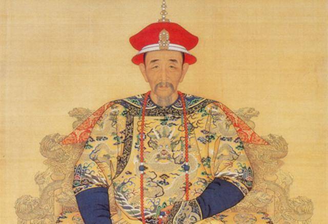 为什么清朝建立三百年，出了那么几个精明的皇帝，因为勤俭节约