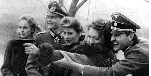 德国人怎么评价希特勒的？