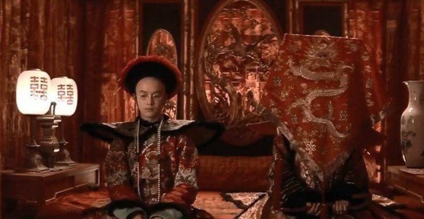 溥仪去世时清朝已经灭亡55年之久，可为何还能被葬入清西陵？